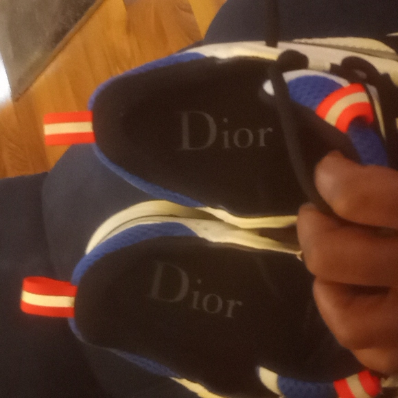 Shoes - Picture 2 of 4